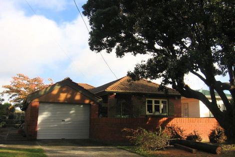 Photo of property in 65 Riverside Drive, Waiwhetu, Lower Hutt, 5010