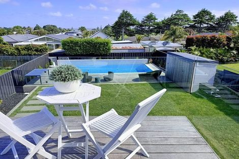 Photo of property in 47 Formby Avenue, Point Chevalier, Auckland, 1022