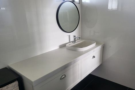 Photo of property in 50 Marsden Point Road, Ruakaka, 0116