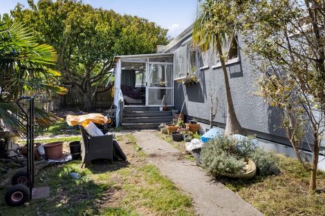 Photo of property in 56 Victoria Street, Patea, 4520