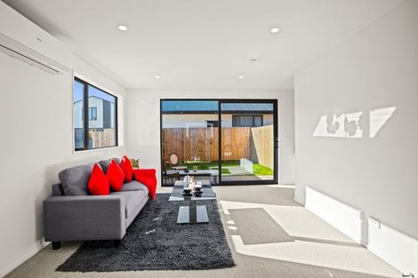 Photo of property in 112 Aldwins Road, Phillipstown, Christchurch, 8062