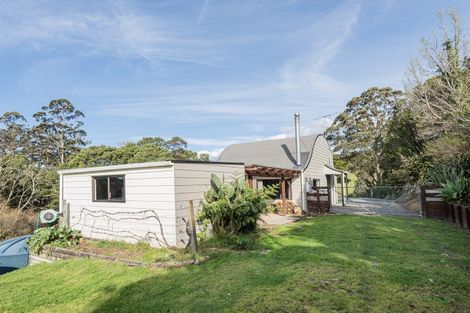 Photo of property in 307 Whananaki North Road, Opuawhanga, Hikurangi, 0181