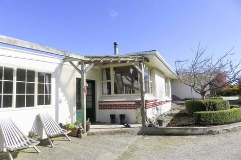 Photo of property in 79 Walker Street, Woodend, Invercargill, 9877