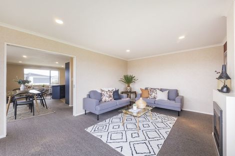 Photo of property in 40 Brooklyn Heights Drive, Kelvin Grove, Palmerston North, 4414