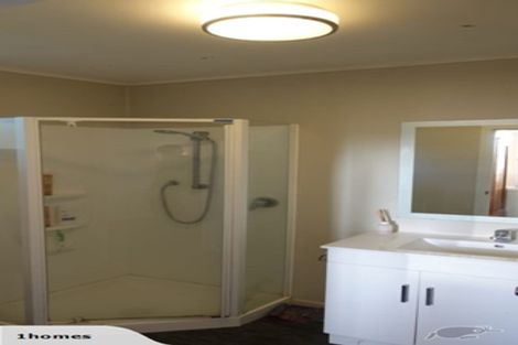 Photo of property in 101 Selwyn Crescent, Forrest Hill, Auckland, 0620