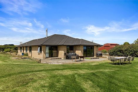 Photo of property in 251 Mairetahi Road, South Head, Helensville, 0874