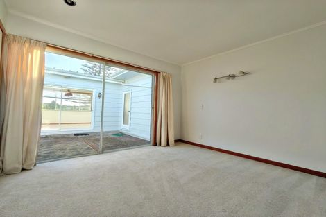 Photo of property in 14a Roseberry Avenue, Birkenhead, Auckland, 0626