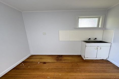Photo of property in 37 Puhinui Road, Manukau, Auckland, 2104