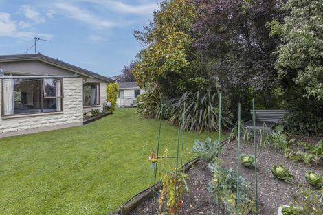 Photo of property in 6 Foster Place, Rangiora, 7400