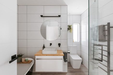 Photo of property in 28 Araroa Place, Papamoa Beach, Papamoa, 3118