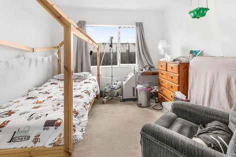 Photo of property in 2 Etna Way, Dinsdale, Hamilton, 3204