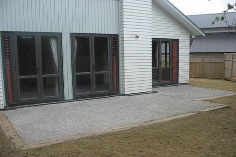 Photo of property in 7/11 The Avenue, Albany, Auckland, 0632