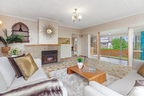 Photo of property in 12 Donovan Street, Te Puke, 3119