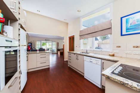 Photo of property in 2a Woodvale Road, Glen Eden, Auckland, 0602