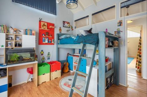 Photo of property in 3 Walton Road, Paraparaumu Beach, Paraparaumu, 5032