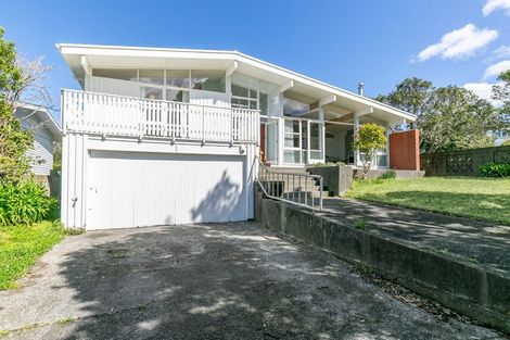 Photo of property in 2 Ontario Street, Kingston, Wellington, 6021