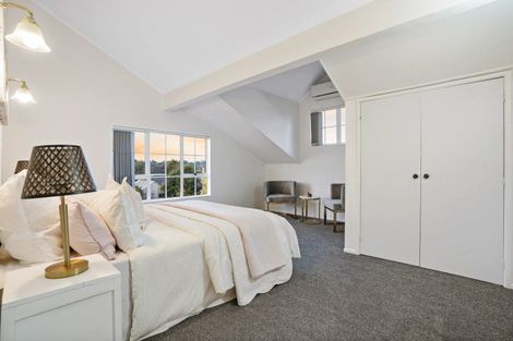 Photo of property in 5 Pohutukawa Road, Whenuapai, Auckland, 0618