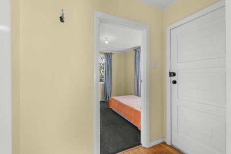 Photo of property in 35 Attlee Crescent, Bryndwr, Christchurch, 8053