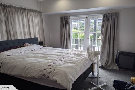 Photo of property in 1c Shalimar Crescent, Khandallah, Wellington, 6035