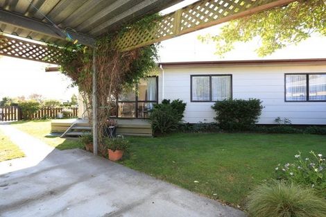 Photo of property in 1/201 Avondale Road, Greenmeadows, Napier, 4112