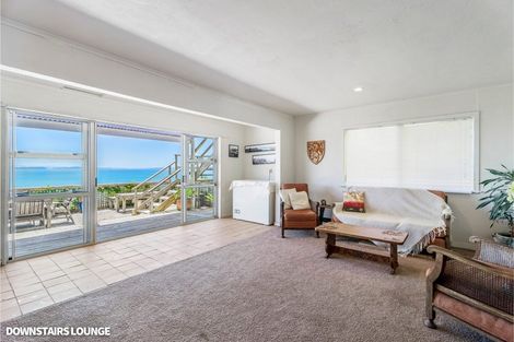 Photo of property in 30 Vipond Road, Stanmore Bay, Whangaparaoa, 0932