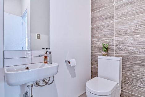 Photo of property in 6 Walter Merton Road, Hobsonville, Auckland, 0616