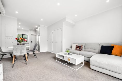 Photo of property in 3 Aston Crescent, Wallaceville, Upper Hutt, 5018