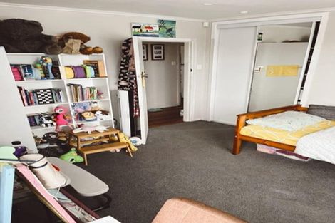 Photo of property in 1/24 Churchill Avenue, Manurewa, Auckland, 2102