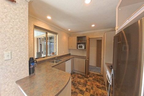 Photo of property in 117 Parnell Heights, Kelvin Grove, Palmerston North, 4414