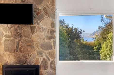 Photo of property in 198 Lakeview Terrace, Lake Hawea, Wanaka, 9382