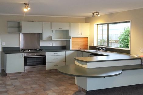 Photo of property in 2/76 Trafalgar Street, Waterloo, Lower Hutt, 5011