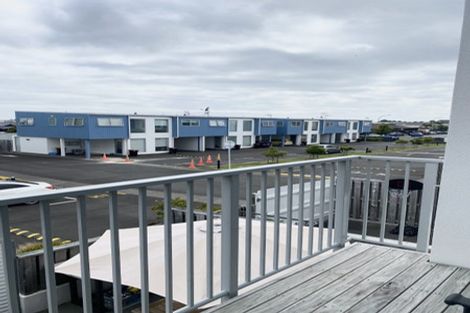 Photo of property in 31 Reynolds Place, Papamoa Beach, Papamoa, 3118