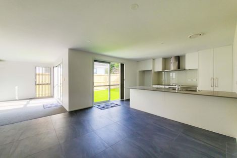 Photo of property in 13c Oxford Road, Manurewa, Auckland, 2102
