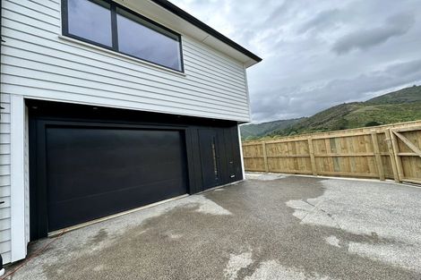 Photo of property in 17 Gibson Crescent, Naenae, Lower Hutt, 5011