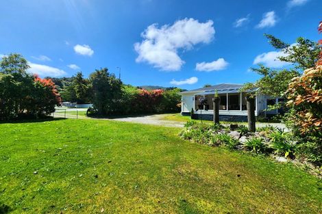 Photo of property in 82 Marsden Road, Greymouth, 7805