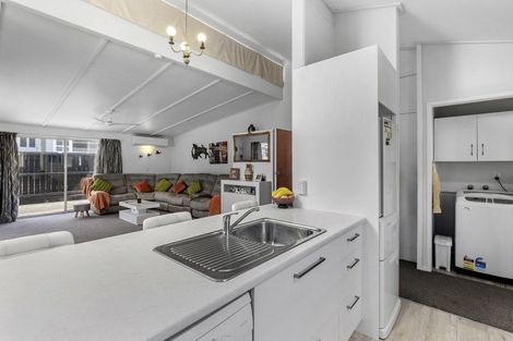 Photo of property in 203a Thirteenth Avenue, Tauranga South, Tauranga, 3112