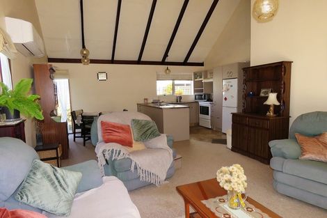 Photo of property in 2/39 Domett Street, Westport, 7825