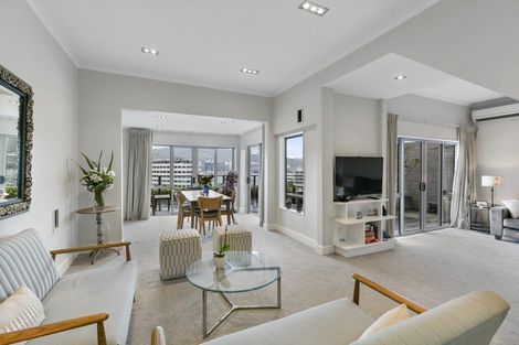 Photo of property in 65 Roxburgh Street, Mount Victoria, Wellington, 6011