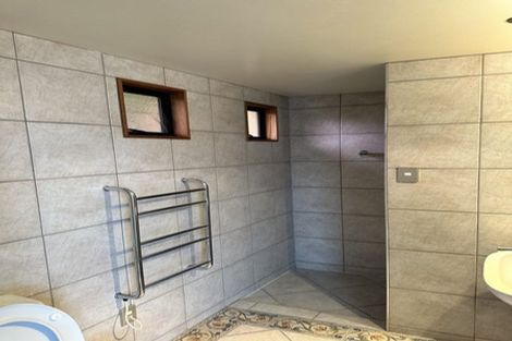 Photo of property in 4 Karaka Road, Bluff Hill, Napier, 4110