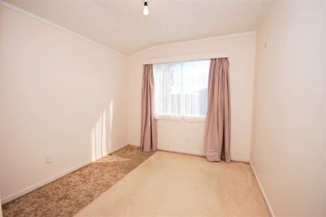 Photo of property in 43 Arthur Crescent, Hilltop, Taupo, 3330