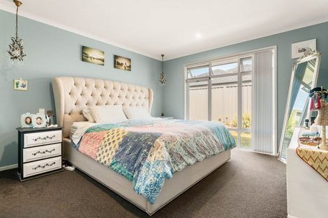 Photo of property in 32 Trans Tasman Way, Pyes Pa, Tauranga, 3112