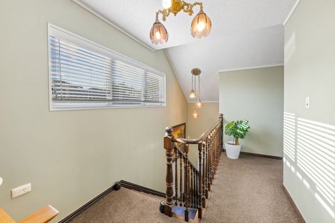 Photo of property in 43 St Annes Crescent, Wattle Downs, Auckland, 2103