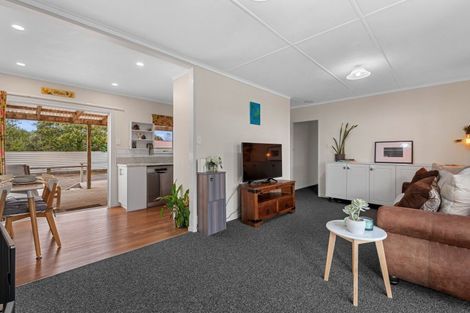 Photo of property in 26 Fenruss Street, Fairy Springs, Rotorua, 3015