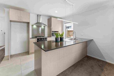 Photo of property in 23 Kutukutu Street, Takanini, 2112