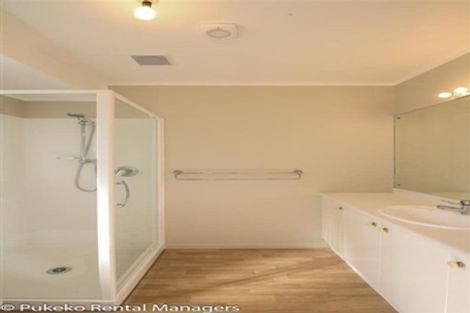 Photo of property in 2/28 Carnoustie Drive, Wattle Downs, Auckland, 2103
