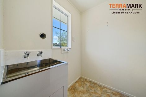 Photo of property in 54 Hartford Crescent, Totara Park, Upper Hutt, 5018