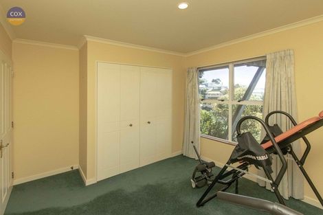 Photo of property in 23 Denholm Road, Hospital Hill, Napier, 4110
