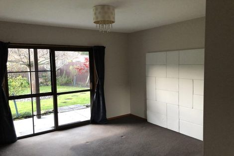 Photo of property in 262 Queenspark Drive, Parklands, Christchurch, 8083