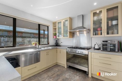 Photo of property in 1 White Hart Lane, Mosgiel, 9024