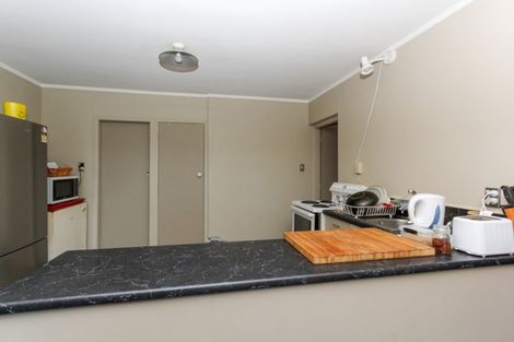 Photo of property in 8/75 Carrington Street, Lower Vogeltown, New Plymouth, 4310